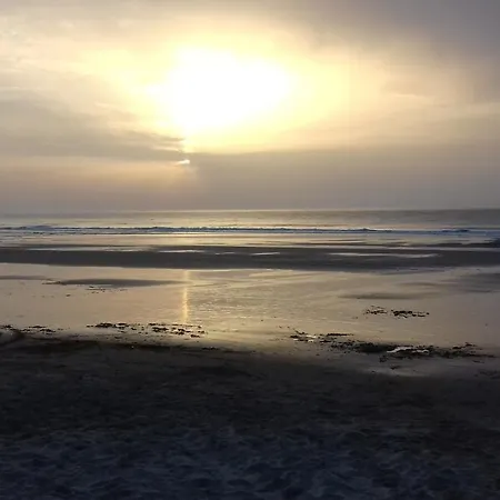 Sur A 500 M De La N 3 * Soulac-sur-Mer